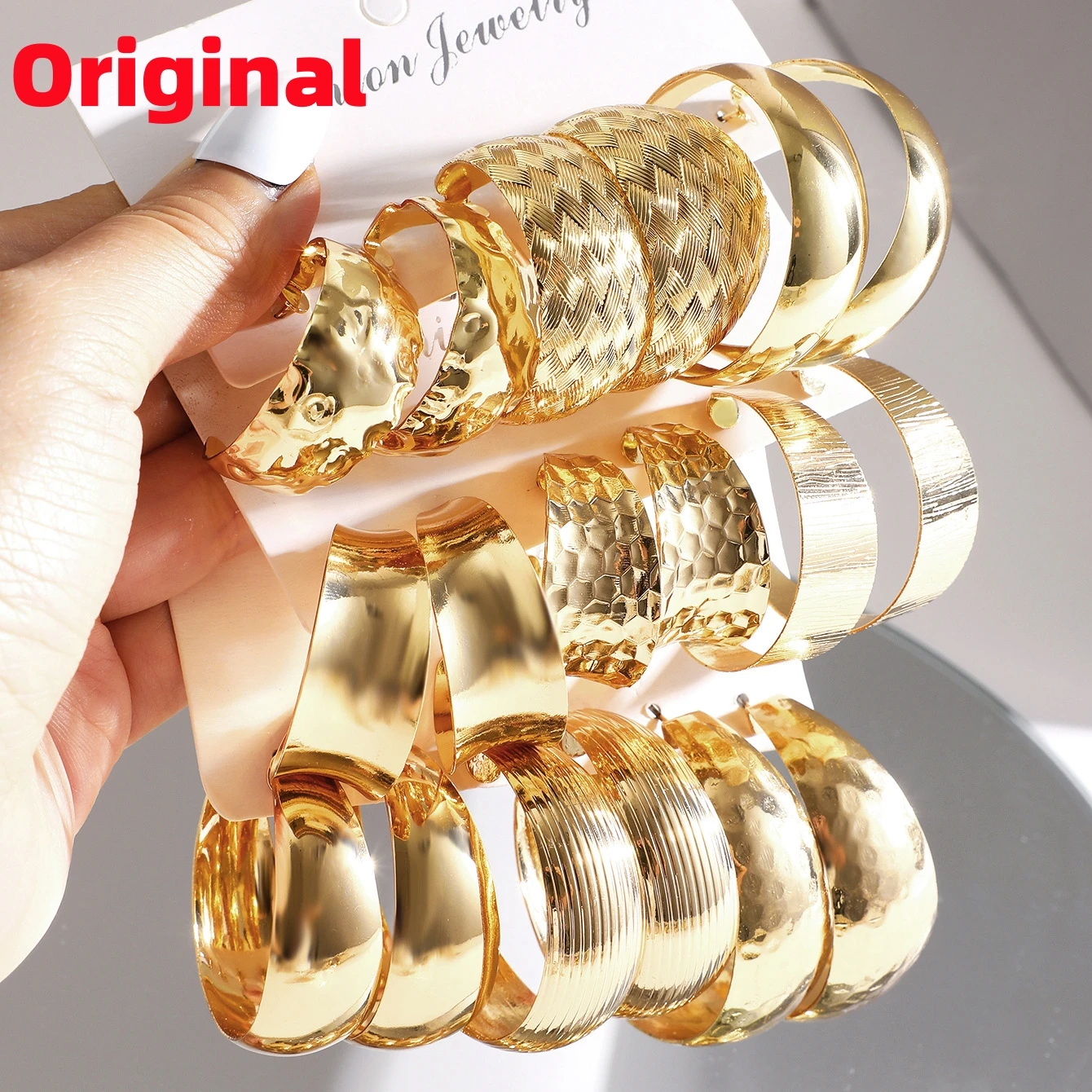 New Vintage Big Circle Hoop Earring Set For Women Girl Fashion Gold Silver Color Simple Geometric Metal Dangle Earring Jewelry
New Vintage Big Circle Hoop Earring Set For Women Girl Fashion Gold Silver Color Simple Geometric Metal Dangle Earring Jewelry