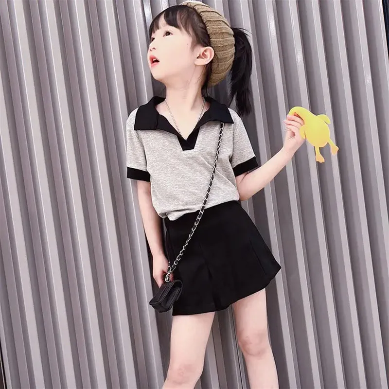 Girls Casual Clothes Set Summer Kids Grey V-neck Grey Polo Shirt with Mini Tutu Skirt 2 Piece Suit 2-7 Years Children Outfits
Girls Casual Clothes Set Summer Kids Grey V-neck Grey Polo Shirt with Mini Tutu Skirt 2 Piece Suit 2-7 Years Children Outfits