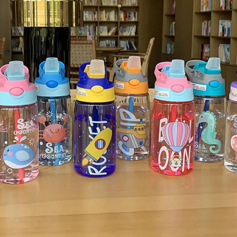 480ml Kids Sippy Cup Water Bottle Creative Cute Feeding With Straw Lids Spill Proof Portable Baby Toddlers Drinkware Water Cup
480ml Kids Sippy Cup Water Bottle Creative Cute Feeding With Straw Lids Spill Proof Portable Baby Toddlers Drinkware Water Cup