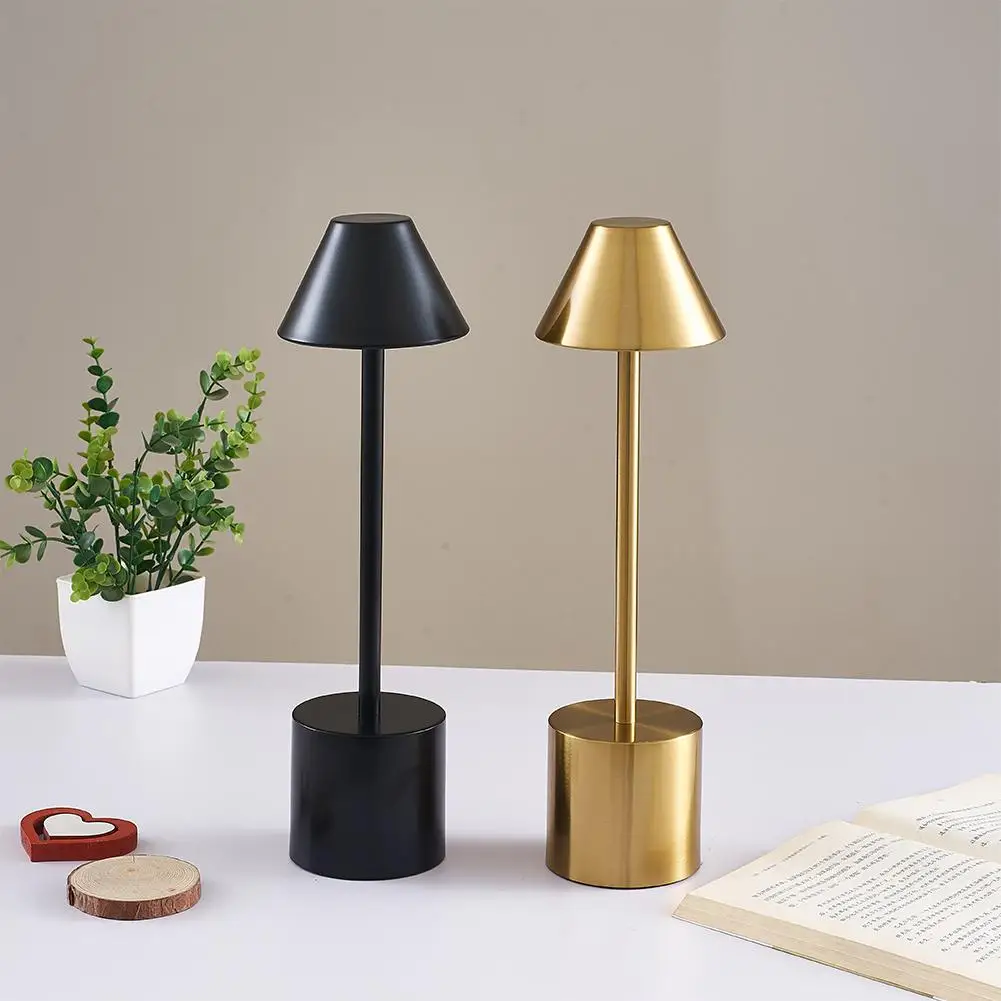 Led Touch Table Lamp 3 Colors Stepless Dimming Bedside Lamps Usb Rechargeable Eye Protection Night Light Desk Lamp
Led Touch Table Lamp 3 Colors Stepless Dimming Bedside Lamps Usb Rechargeable Eye Protection Night Light Desk Lamp