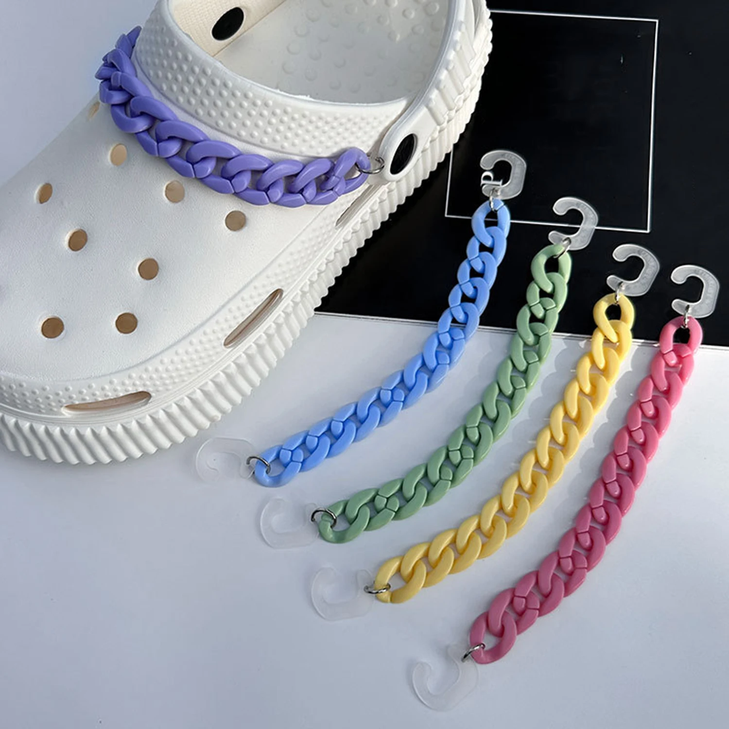 New 1pcs Acrylic Chain Shoe Buckle Sneakers Accessories DIY Croc Charms Decoration Women Girls Gifts Shoe Chain Removable
New 1pcs Acrylic Chain Shoe Buckle Sneakers Accessories DIY Croc Charms Decoration Women Girls Gifts Shoe Chain Removable