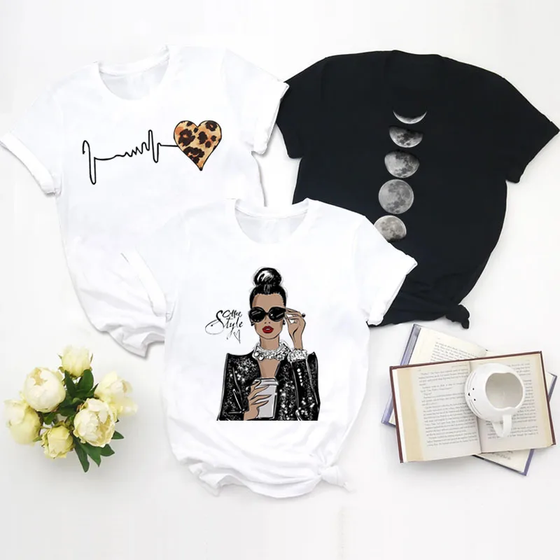 3Pcs/lot Women's T-shirt Moon Love Women's Round Neck Casual Top Short Sleeve Women's Fashion T-shirt
3Pcs/lot Women's T-shirt Moon Love Women's Round Neck Casual Top Short Sleeve Women's Fashion T-shirt