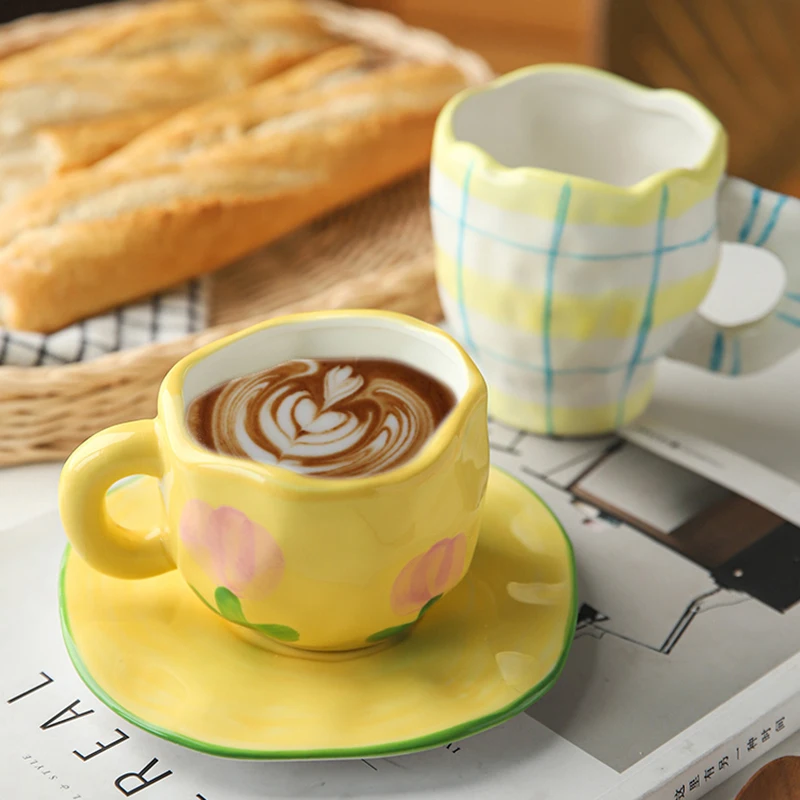 

Ceramic Cute Coffee Cups Saucers Espresso Tea Travel Porcelain Mugs Cups Saucers Mate China Tazas Desayuno Originales Cup Set