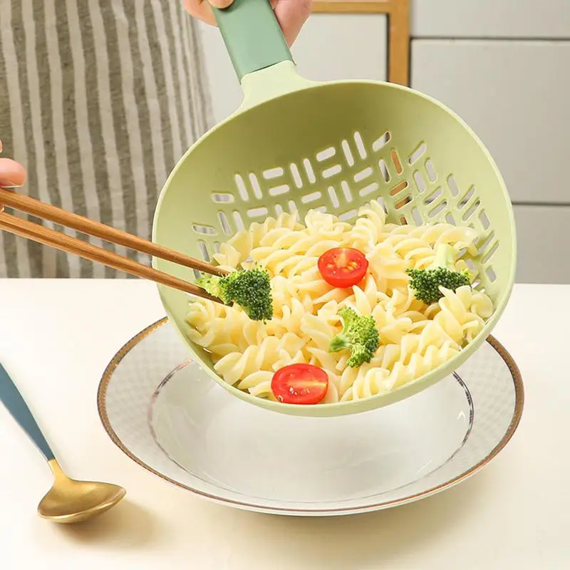 Multifunction Cooking Strainer Spoon Portable Silicone Pasta Colander With Long Handle Anti Spill Pasta Pot Strainer For Kitchen
Multifunction Cooking Strainer Spoon Portable Silicone Pasta Colander With Long Handle Anti Spill Pasta Pot Strainer For Kitchen