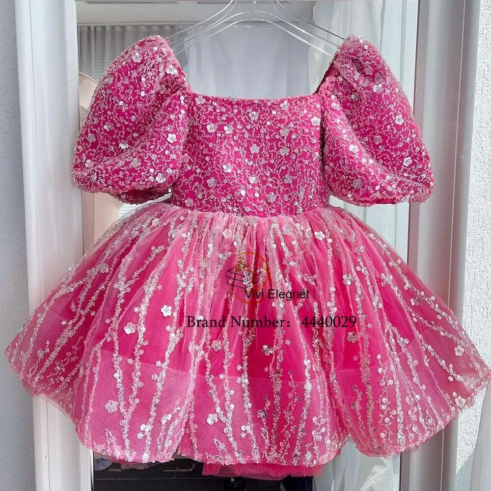 A Line Tiered Baby Birthday Gowns Zipper Back Real Picture Short Sleeve Scoop Flower Girl Dresses Sequined 2023 New فساتين اطفال
A Line Tiered Baby Birthday Gowns Zipper Back Real Picture Short Sleeve Scoop Flower Girl Dresses Sequined 2023 New فساتين اطفال