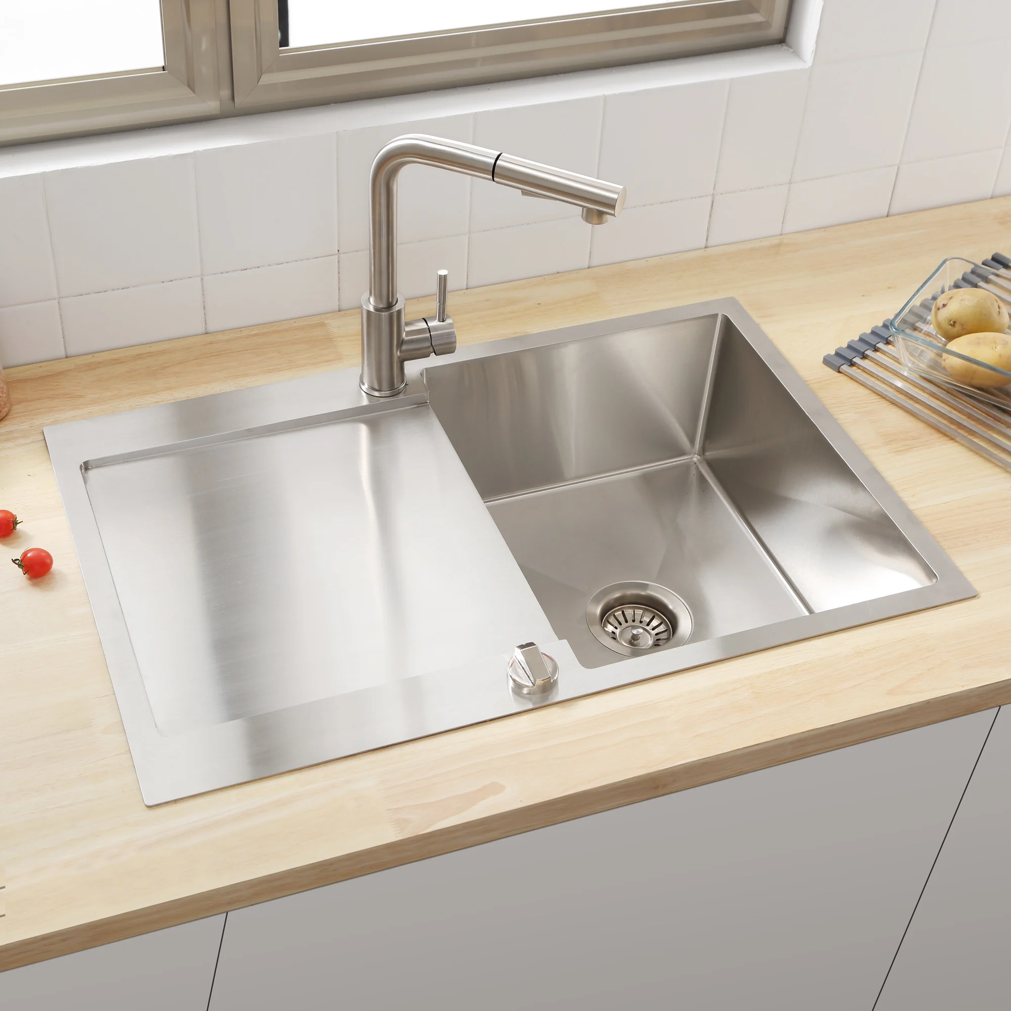 Cecipa Kitchen Sink Single Tank With Plate Console Upper Basin 201 Stainless Steel PVD Nano (With Filter Rack)
Cecipa Kitchen Sink Single Tank With Plate Console Upper Basin 201 Stainless Steel PVD Nano (With Filter Rack)