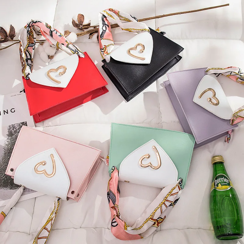 Bag Women 2021 Autumn and Winter Hit Color Portable Silk Scarf Bag Shoulder Bag Diagonal Bag Mobile Phone Coin Purse
Bag Women 2021 Autumn and Winter Hit Color Portable Silk Scarf Bag Shoulder Bag Diagonal Bag Mobile Phone Coin Purse