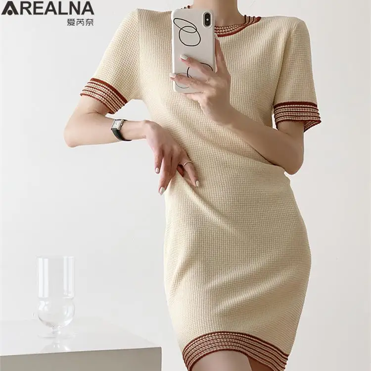 Dresses for women 2022 korean style Summer Fashion dress women Temperament Elegant Commute Slim Round Collar Short Knitted Dress
Dresses for women 2022 korean style Summer Fashion dress women Temperament Elegant Commute Slim Round Collar Short Knitted Dress