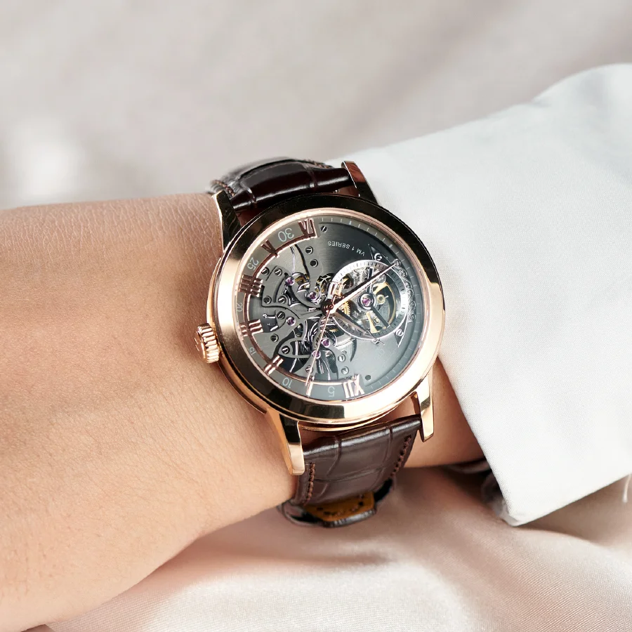 OBLVLO Retro Men Skeleton Automatic Watch Mechanical Casual Fashion Calfskin Strap Sapphire Waterproof Rose Gold Clock 42mm VM-S 
OBLVLO Retro Men Skeleton Automatic Watch Mechanical Casual Fashion Calfskin Strap Sapphire Waterproof Rose Gold Clock 42mm VM-S