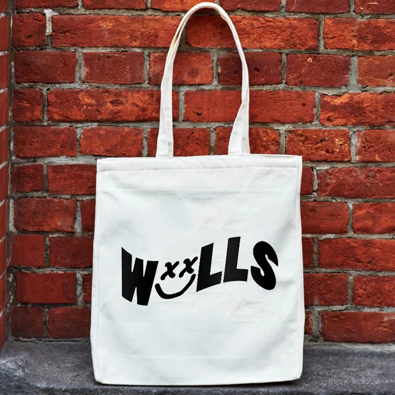 Canvas Women Bag Louis Tomlinson Walls One Direction Large Shoulder Crossbody Bags for Women Bag Canvas 2021 Handbags Satchels 
Canvas Women Bag Louis Tomlinson Walls One Direction Large Shoulder Crossbody Bags for Women Bag Canvas 2021 Handbags Satchels