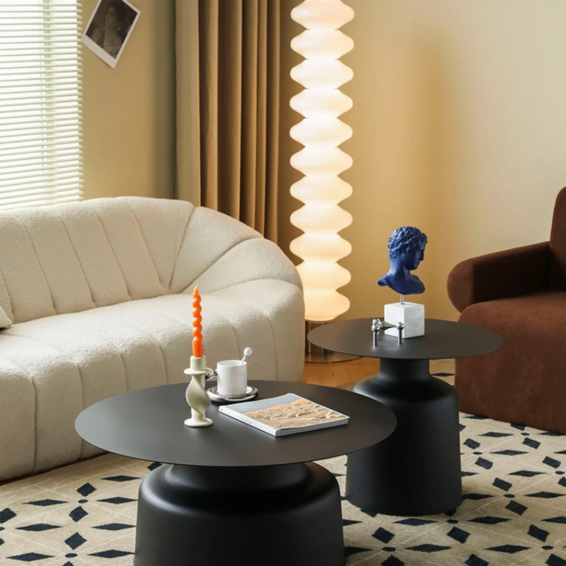 Nordic designer round coffee table living room home sofa creative modern online celebrity round table with several bedrooms
Nordic designer round coffee table living room home sofa creative modern online celebrity round table with several bedrooms