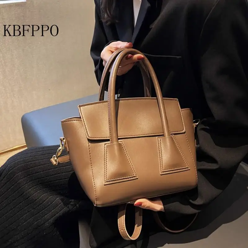 Women's Casual Vintage Medium Pu Leather Messenger Bag 2023 Fashion Shoulder Handbag Women Travel Kawaii Tote Bag Ladies Handbag
Women's Casual Vintage Medium Pu Leather Messenger Bag 2023 Fashion Shoulder Handbag Women Travel Kawaii Tote Bag Ladies Handbag