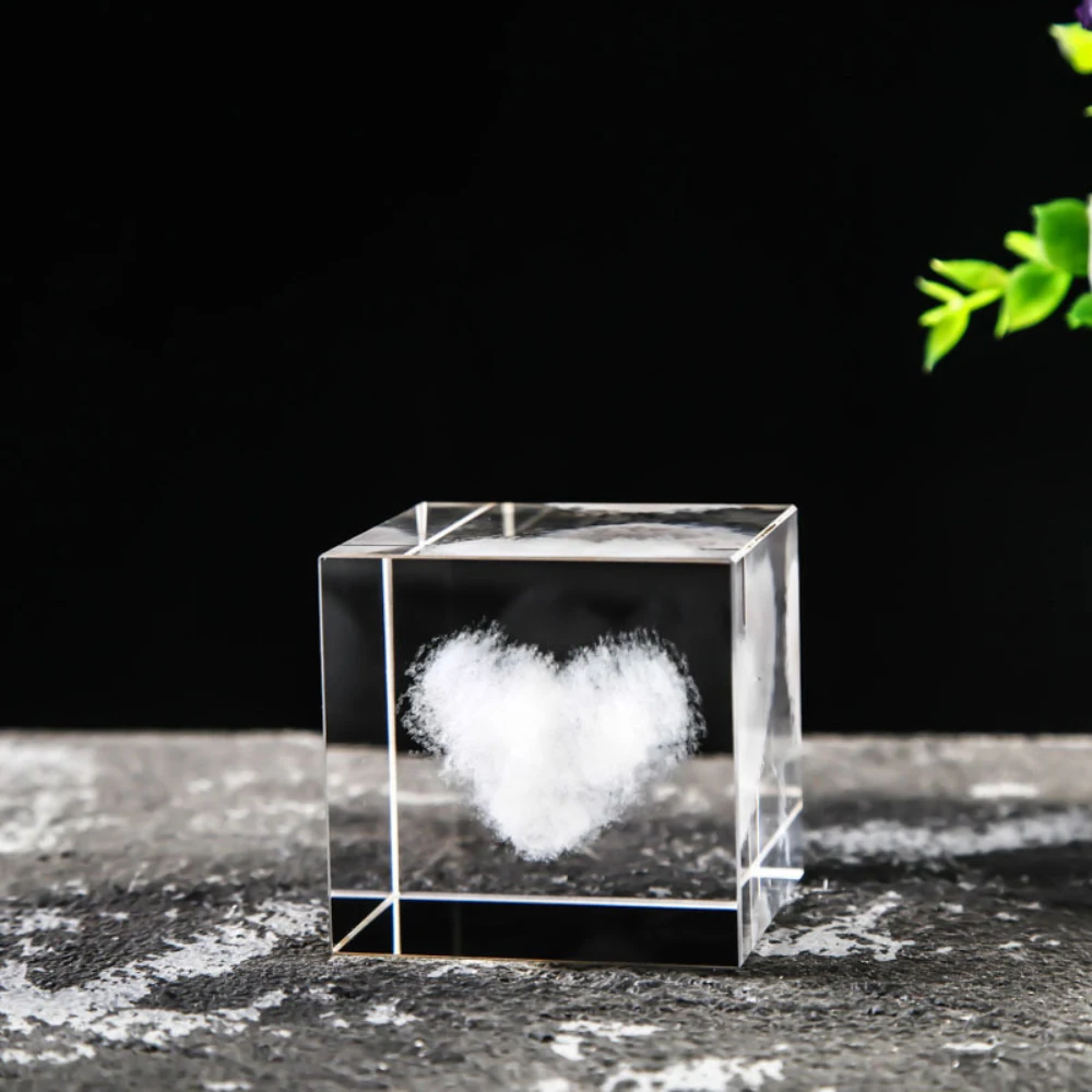 F3 K9 Creative Christmas Gifts Ornaments Crystal Cube Home Decor Classic Pattern Solid Cubic Crystal 3D Laser Engraving
F3 K9 Creative Christmas Gifts Ornaments Crystal Cube Home Decor Classic Pattern Solid Cubic Crystal 3D Laser Engraving