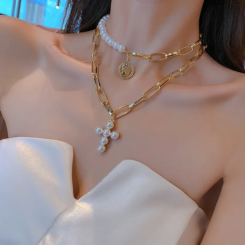 2022 New Sexy Stacked Cross Pearl Necklace Women's Double-layer Collar Retro Big-Name Disc Portrait Sweater Chain Party Jewelry
2022 New Sexy Stacked Cross Pearl Necklace Women's Double-layer Collar Retro Big-Name Disc Portrait Sweater Chain Party Jewelry