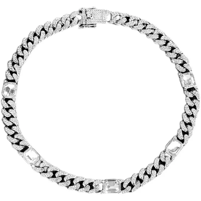 European and American Jewelry, Personalized Diamond Inlay, Cuban Chain, Men's Necklace, Fashionable Design, Trendy Necklace
European and American Jewelry, Personalized Diamond Inlay, Cuban Chain, Men's Necklace, Fashionable Design, Trendy Necklace