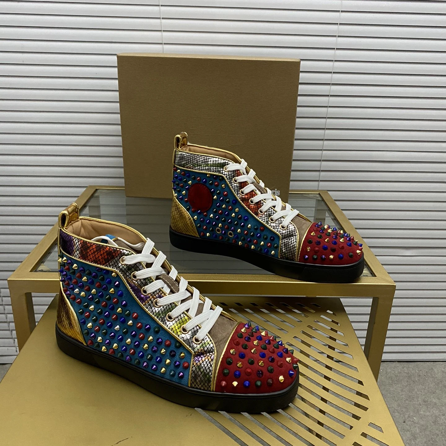 Top Quality Red Sole Womens Trendy Casual Shoes Luxury Mens Real Leather Shoes lovers Rock Tide Shoes Designr Sneakers MD0107
Top Quality Red Sole Womens Trendy Casual Shoes Luxury Mens Real Leather Shoes lovers Rock Tide Shoes Designr Sneakers MD0107