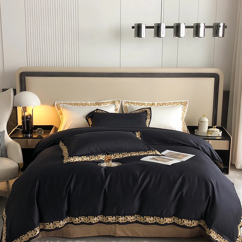 1000TC Egyptian Cotton Gold Embroidery Luxury Bedding Set Queen King Black Quilt Cover Set Bed Linen Pillow Shams Bedclothes 
1000TC Egyptian Cotton Gold Embroidery Luxury Bedding Set Queen King Black Quilt Cover Set Bed Linen Pillow Shams Bedclothes
