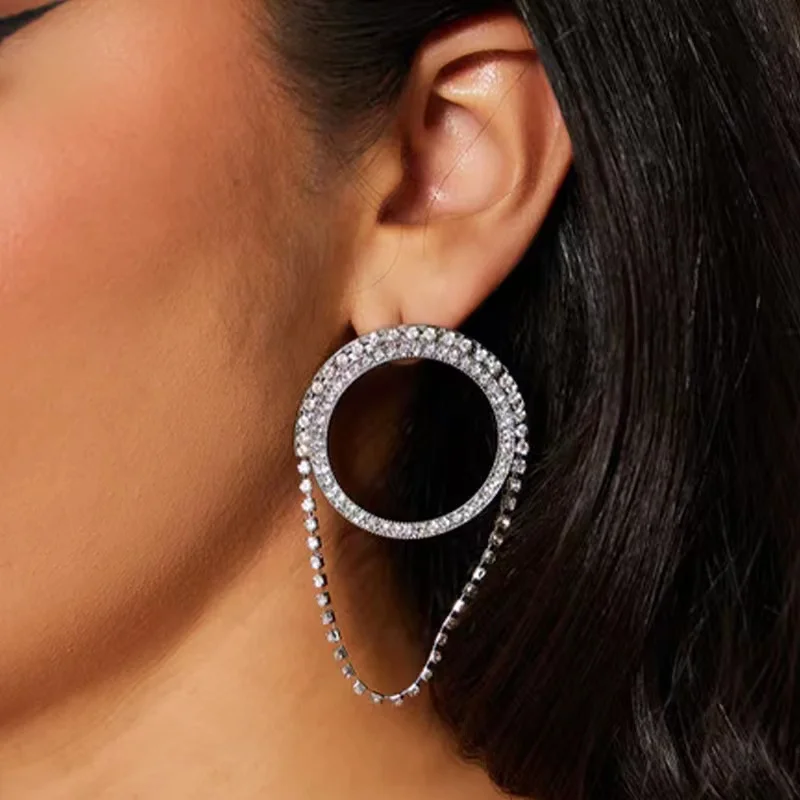 Unique Circular Design Pendant Earrings Sparkling Rhinestone Crystal LongEarrings Wedding Jewelry Gift Women's Jewelry Wholesale
Unique Circular Design Pendant Earrings Sparkling Rhinestone Crystal LongEarrings Wedding Jewelry Gift Women's Jewelry Wholesale