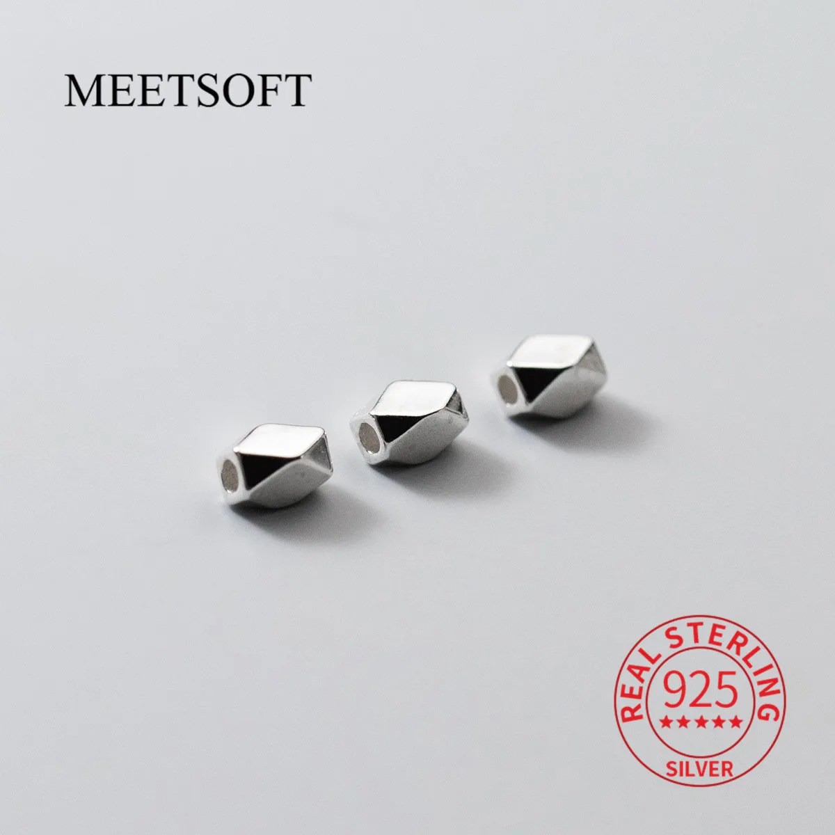 MEETSOFT Classic S925 Стерлинговое Серебро, змеевидные геометрические бусины 3 мм, ювелирные изделия «сделай сам», плетеные звенья ручной работы, оптовая продажа
MEETSOFT Classic S925 Стерлинговое Серебро, змеевидные геометрические бусины 3 мм, ювелирные изделия «сделай сам», плетеные звенья ручной работы, оптовая продажа