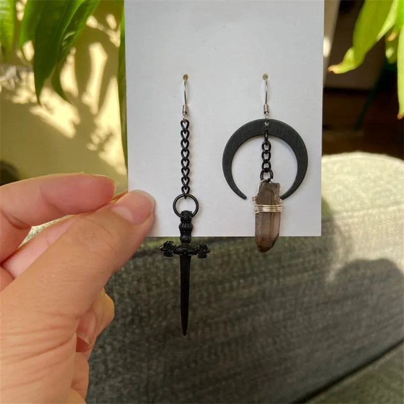 Natural Quartz Crystal, Moon and Sword Earrings, Irregular Dangle Earrings, Celestial Jewelry, Gothic, Witch, Moon Phase
Natural Quartz Crystal, Moon and Sword Earrings, Irregular Dangle Earrings, Celestial Jewelry, Gothic, Witch, Moon Phase