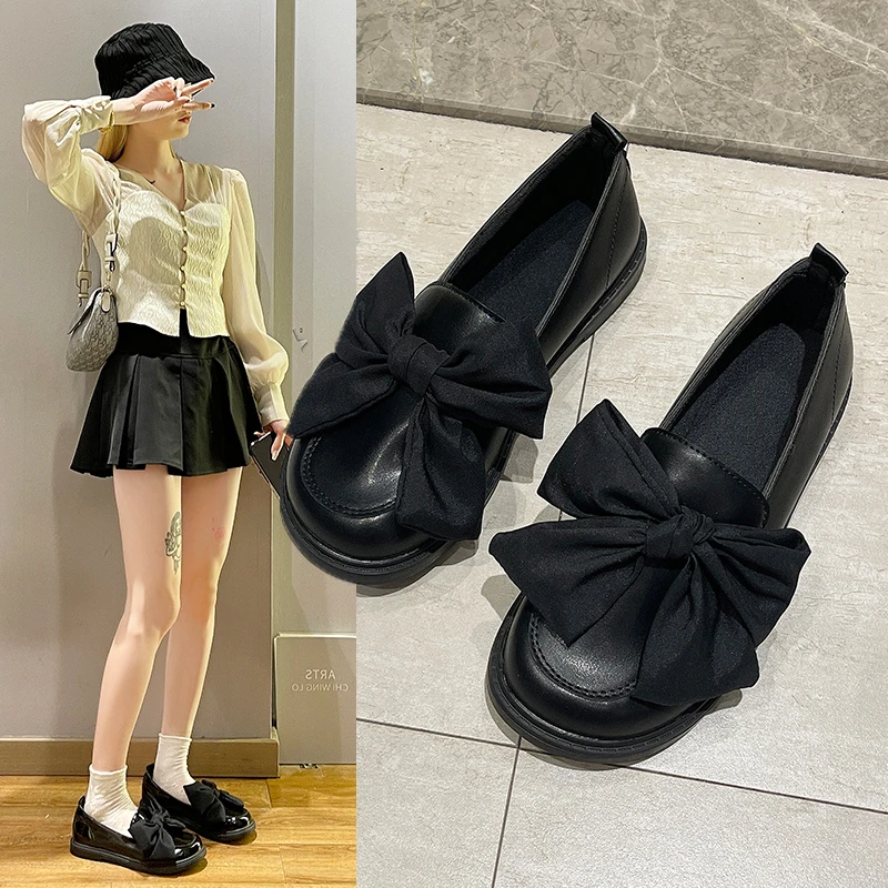 Small Leather Shoes Women's British Solid Color Women Shoes 2022 Spring and Autumn New Girl Bows with Skirts Slip-on Shoes
Small Leather Shoes Women's British Solid Color Women Shoes 2022 Spring and Autumn New Girl Bows with Skirts Slip-on Shoes