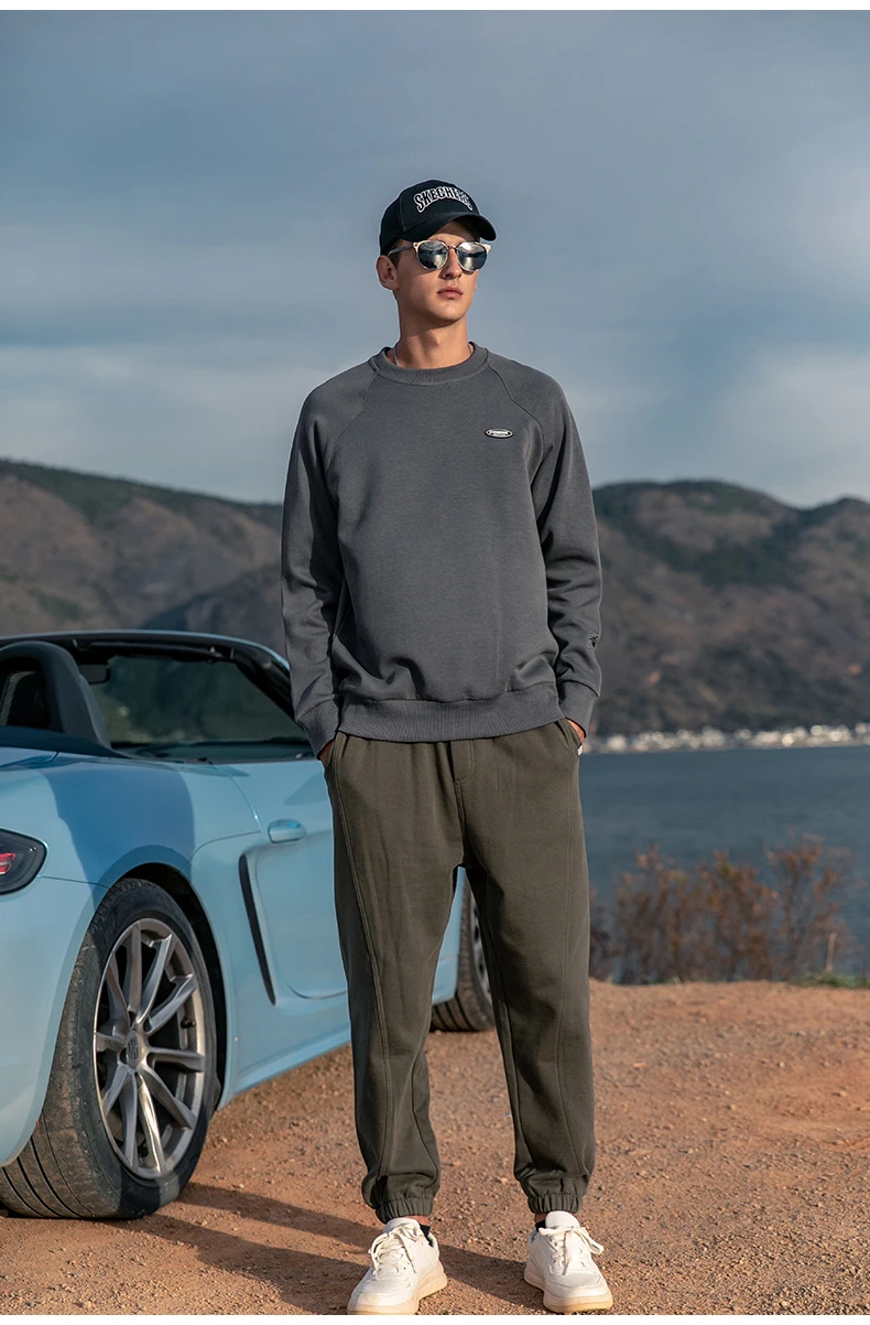 5748 Fall new men's casual simple trend embroidery capless round neck sweatshirt
5748 Fall new men's casual simple trend embroidery capless round neck sweatshirt