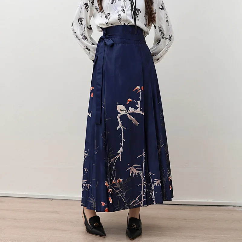 Юбка Hanfu с рисунком лошади, традиционные юбки в китайском стиле, женские повседневные юбки Джокера, тонкая длинная Плиссированная юбка макси с высокой талией
Юбка Hanfu с рисунком лошади, традиционные юбки в китайском стиле, женские повседневные юбки Джокера, тонкая длинная Плиссированная юбка макси с высокой талией