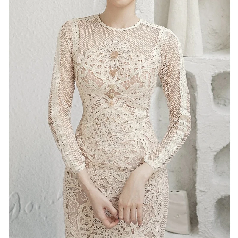 Apricot Lace Dress Women Vintage Hook Flower Hollow O-neck Elegant Bodycon Dress Luxury Design Streetwear Party Vestido Summer
Apricot Lace Dress Women Vintage Hook Flower Hollow O-neck Elegant Bodycon Dress Luxury Design Streetwear Party Vestido Summer