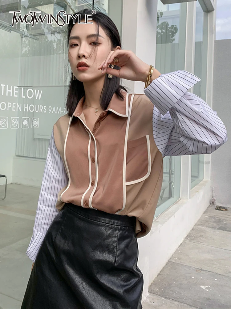 TWOTWINSTYLE Patchwork Colorblock Shirt For Women Lapel Long Sleeve Loose Button Through Blouse Female Korean Fashion Clothing
TWOTWINSTYLE Patchwork Colorblock Shirt For Women Lapel Long Sleeve Loose Button Through Blouse Female Korean Fashion Clothing