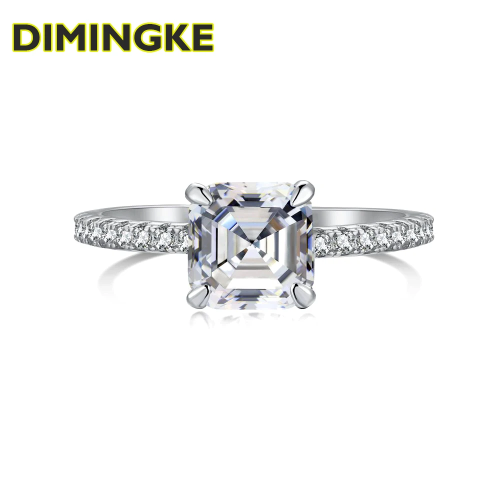 Кольцо женское из серебра 925 пробы с бриллиантами 7 мм
Кольцо женское из серебра 925 пробы с бриллиантами 7 мм