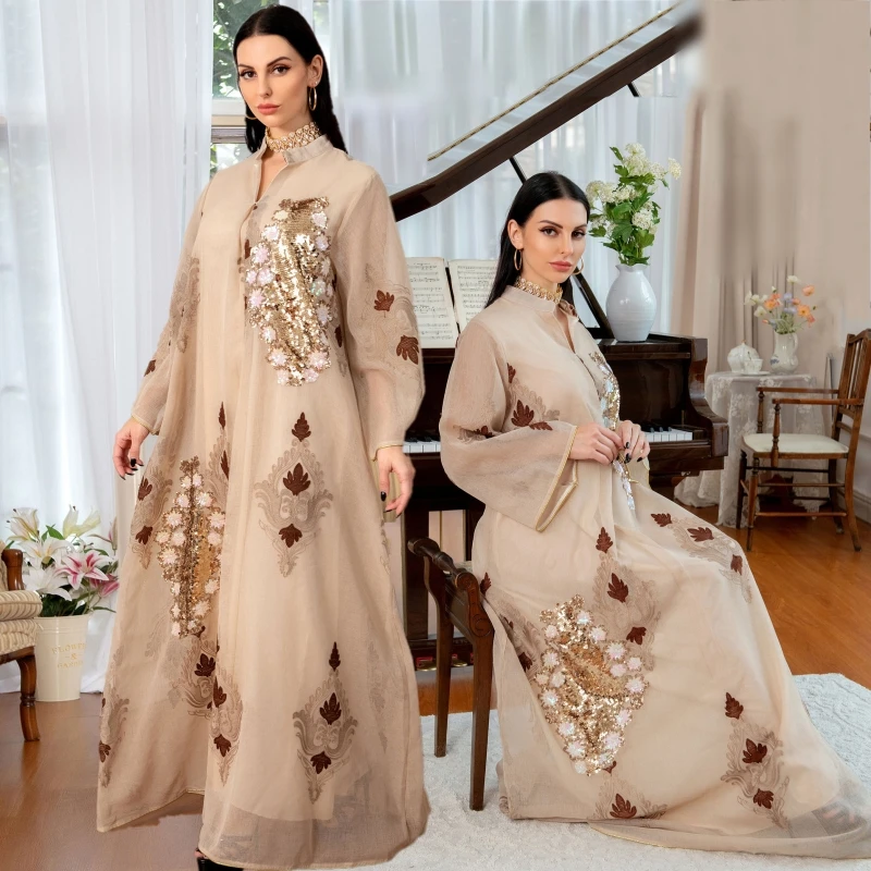 Morocco Ethnic Long Robe Women Embroidery Muslim Dubai Party Abaya Kaftan Turkish Casual Dress Fashion Vestidos Modesty Clothing
Morocco Ethnic Long Robe Women Embroidery Muslim Dubai Party Abaya Kaftan Turkish Casual Dress Fashion Vestidos Modesty Clothing