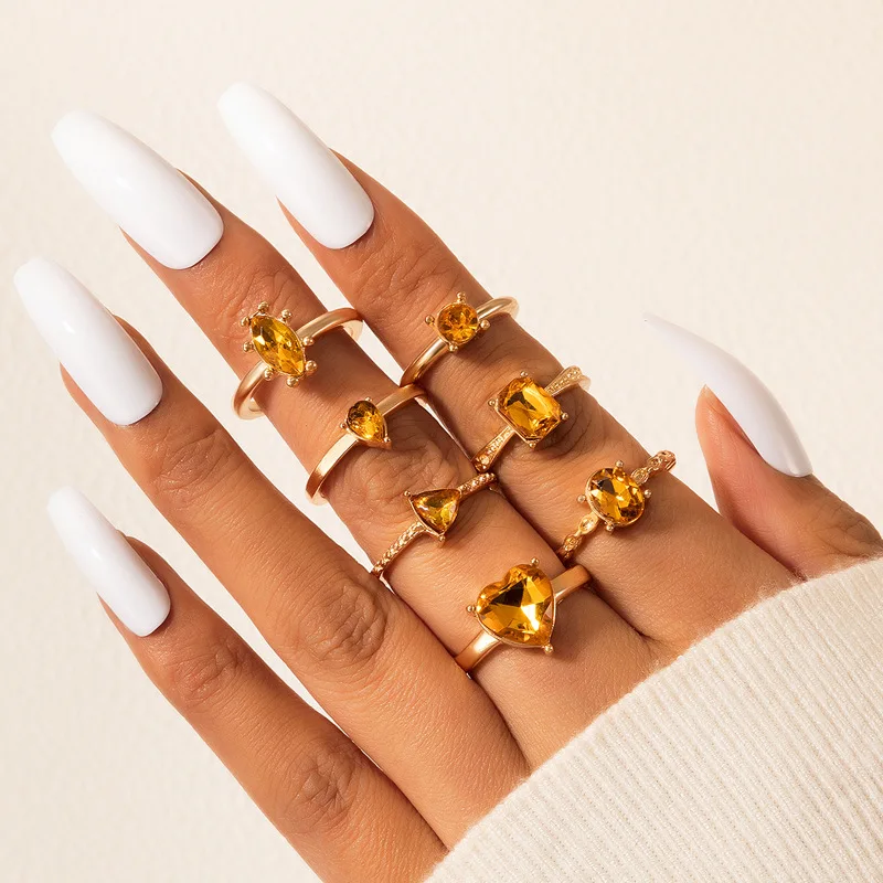 New 2022 Boho Chic Simple Heart Geometric Yellow Diamond 7 Piece Ring Set
New 2022 Boho Chic Simple Heart Geometric Yellow Diamond 7 Piece Ring Set