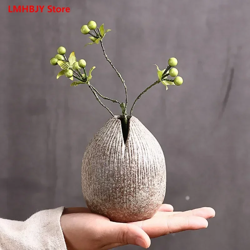 Creative Retro Craftsmanship of Ceramic Vases Tabletop Decorations Chinese Style Hydroponic Flower Arrangements
Creative Retro Craftsmanship of Ceramic Vases Tabletop Decorations Chinese Style Hydroponic Flower Arrangements