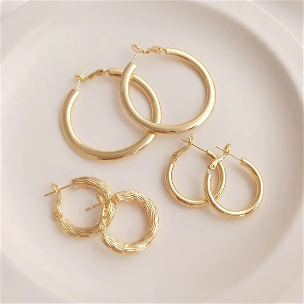 14K Gold Filled Plated 925 silver needle spring buckle earrings Fashion style circle simple high sense personality earrings
14K Gold Filled Plated 925 silver needle spring buckle earrings Fashion style circle simple high sense personality earrings