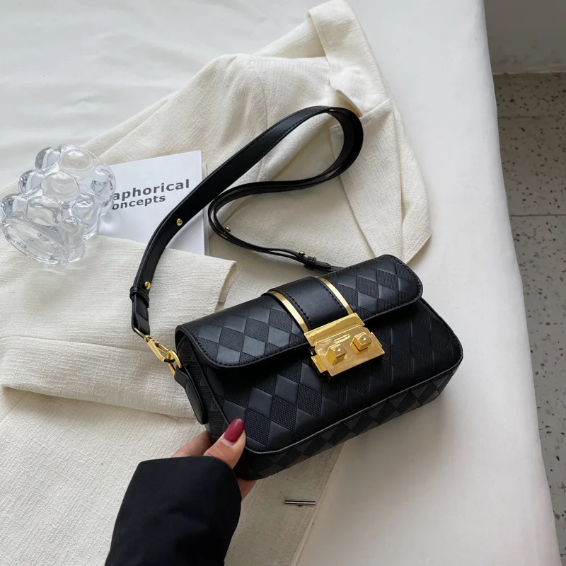 New Hot Sale High Quality Vintage Fashion Leather Shoulder Bag Stone Pattern Crossbody Bag Women's Luxury Bag 2023
New Hot Sale High Quality Vintage Fashion Leather Shoulder Bag Stone Pattern Crossbody Bag Women's Luxury Bag 2023