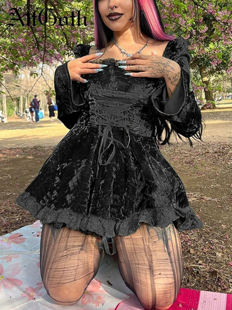 AltGoth Halloween Dark Gothic Velvet Dress Women Fairycore Grunge Hotsweet Lace Patchwork Bandage Corset Lolita Dress Female
AltGoth Halloween Dark Gothic Velvet Dress Women Fairycore Grunge Hotsweet Lace Patchwork Bandage Corset Lolita Dress Female