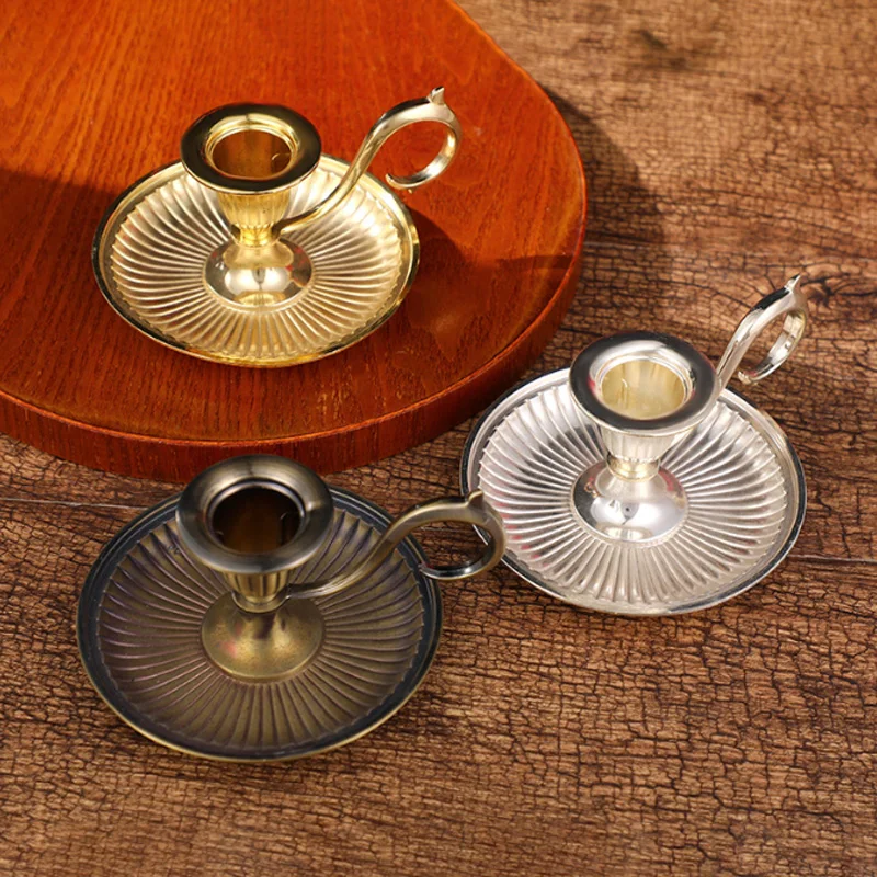Creative Nordic Candle Holder Romantic Candlelight Dinner Alloy Restaurant Decor Candlestick Decoration Home Vintage Crafts
Creative Nordic Candle Holder Romantic Candlelight Dinner Alloy Restaurant Decor Candlestick Decoration Home Vintage Crafts