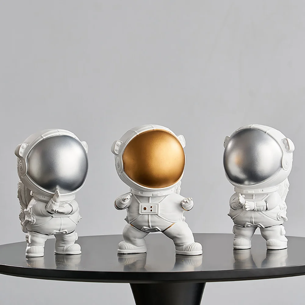 Creative Astronaut Figurines Resin Kung Fu Astronaut Statue Rocket Figurines for Interior Modern Home Decor Spaceman Sculptures
Creative Astronaut Figurines Resin Kung Fu Astronaut Statue Rocket Figurines for Interior Modern Home Decor Spaceman Sculptures