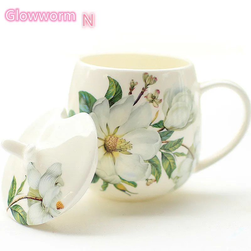 Glowworm 2020 Bone china mugs with lid scoop creative ceramic milk coffee Mug cup elegant wedding gift XC
Glowworm 2020 Bone china mugs with lid scoop creative ceramic milk coffee Mug cup elegant wedding gift XC