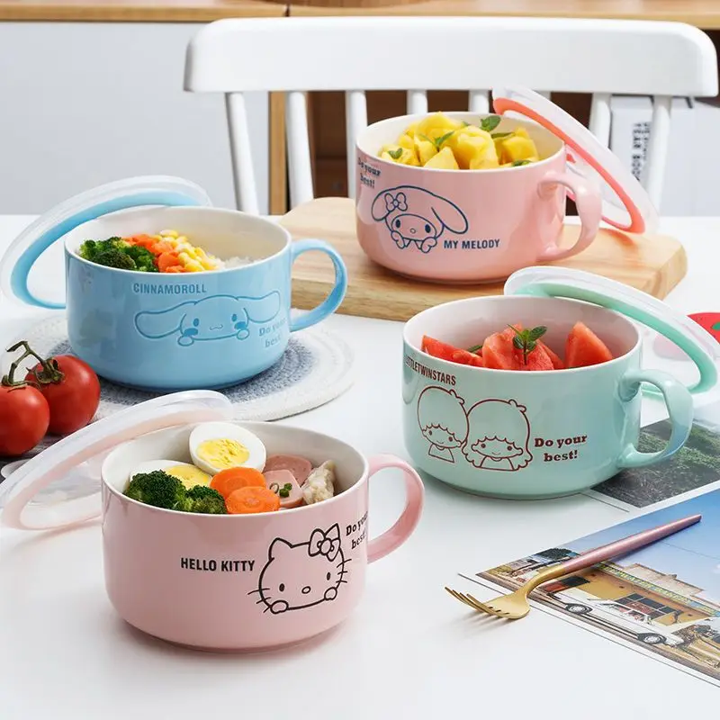 Милая керамическая миска Hello Kitty Sanrio с героями мультфильмов, милая миска аниме Kuromi с крышкой, может использоваться в микроволновой печи, портативная посуда
Милая керамическая миска Hello Kitty Sanrio с героями мультфильмов, милая миска аниме Kuromi с крышкой, может использоваться в микроволновой печи, портативная посуда