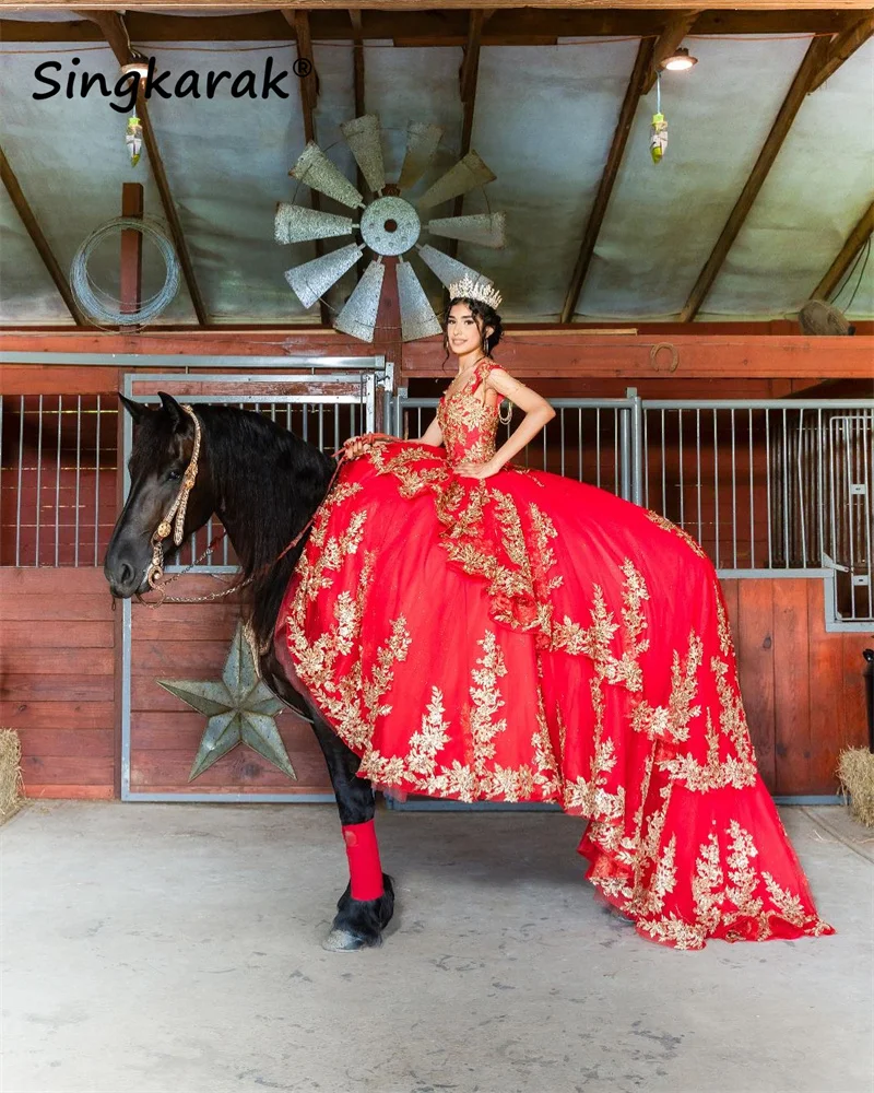 Sparkly Red Princess Quinceanera Dresses Ball Gown Sequins Appliques Sweet 16th Gown Birthday Party Vestidos De 15 Años
Sparkly Red Princess Quinceanera Dresses Ball Gown Sequins Appliques Sweet 16th Gown Birthday Party Vestidos De 15 Años