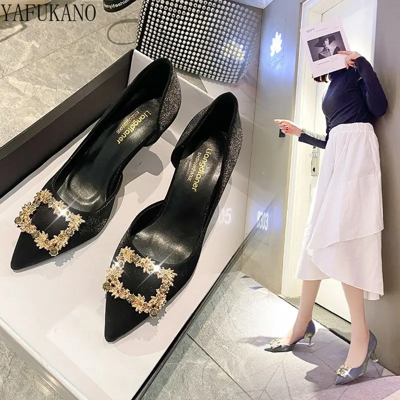 Rhinestones Square Buckle Side Empty High Heels Women's Stiletto All-match Pumps Elegant Bridesmaid Wedding Shoes
Rhinestones Square Buckle Side Empty High Heels Women's Stiletto All-match Pumps Elegant Bridesmaid Wedding Shoes