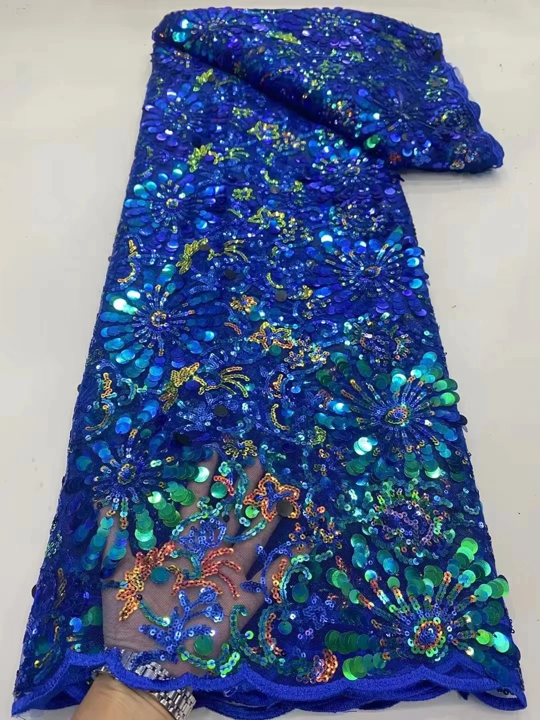 Latest African Lace Fabric 2022 High Quality French Mesh Lace Fabric With Sequins Nigerian Lace Fabrics For Wedding Dress QF0043
Latest African Lace Fabric 2022 High Quality French Mesh Lace Fabric With Sequins Nigerian Lace Fabrics For Wedding Dress QF0043
