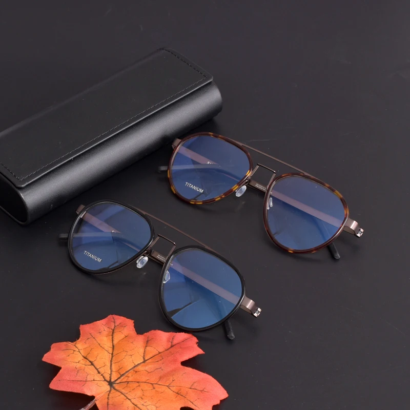 Titanium women men optics glasses frame pilot reading glasses men women With anti blue lens glasses for men
Titanium women men optics glasses frame pilot reading glasses men women With anti blue lens glasses for men