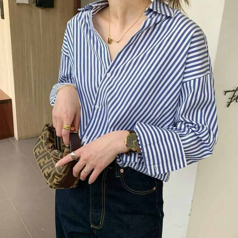Deeptown Vintage Striped Women Blouses Casual Asymmetrical Top Office Wear Korean Fashion Elegant Female Chic Loose All-match
Deeptown Vintage Striped Women Blouses Casual Asymmetrical Top Office Wear Korean Fashion Elegant Female Chic Loose All-match