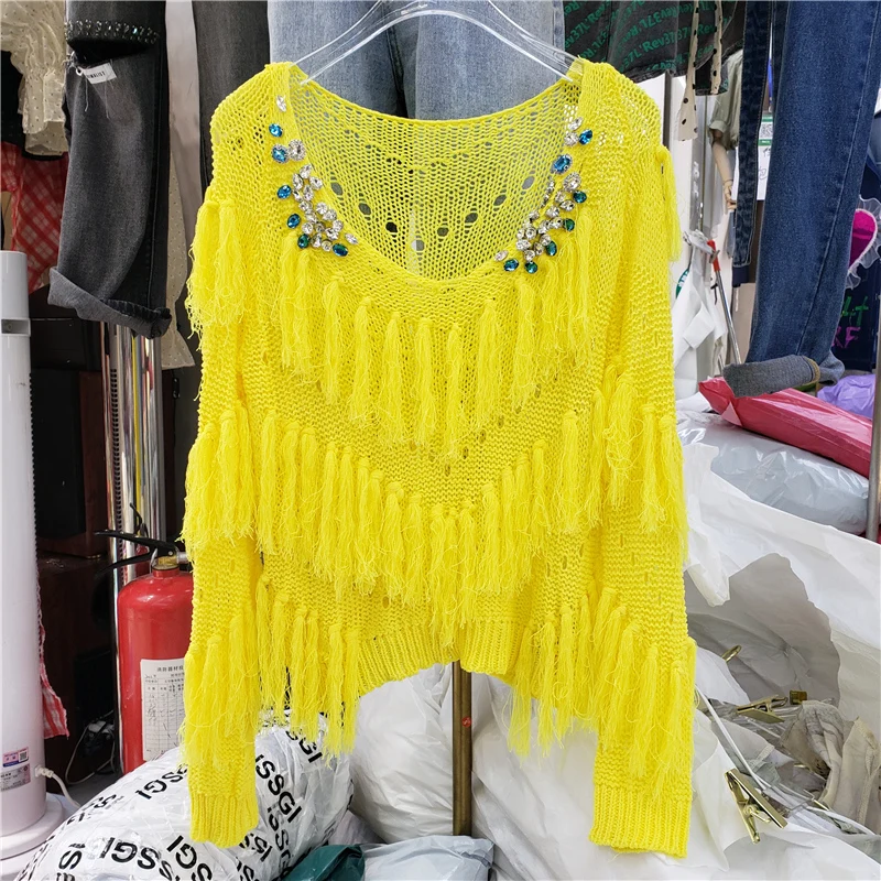 2022 Autumn New Korean Style Knitted Pullover Exquisite Rhinestone Tassel Thin Knitwear Blouse for Women Yellow Sweaters Outwear
2022 Autumn New Korean Style Knitted Pullover Exquisite Rhinestone Tassel Thin Knitwear Blouse for Women Yellow Sweaters Outwear