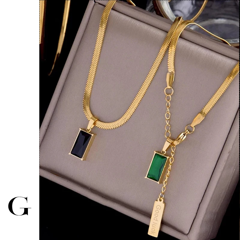 GHIDBK Green Crystal Square Pendant Stainless Steel Necklace Sexy Snake Bone Chain Jewelry Fashion Clavicle Chain For Woman 
GHIDBK Green Crystal Square Pendant Stainless Steel Necklace Sexy Snake Bone Chain Jewelry Fashion Clavicle Chain For Woman