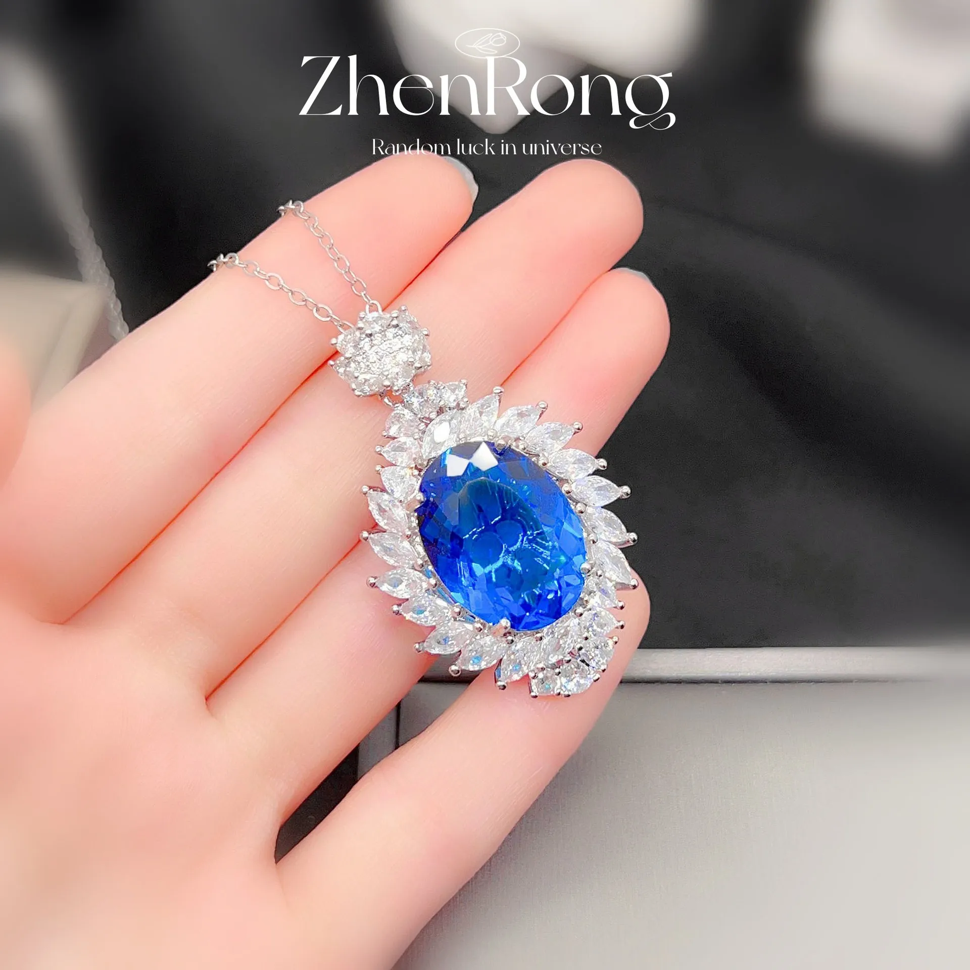 New Trendy Necklaces For Women Silver Color Jewelry Oval Shaped Big Carat Aquamarine Pendant luxury Neck Ornament Engagement
New Trendy Necklaces For Women Silver Color Jewelry Oval Shaped Big Carat Aquamarine Pendant luxury Neck Ornament Engagement