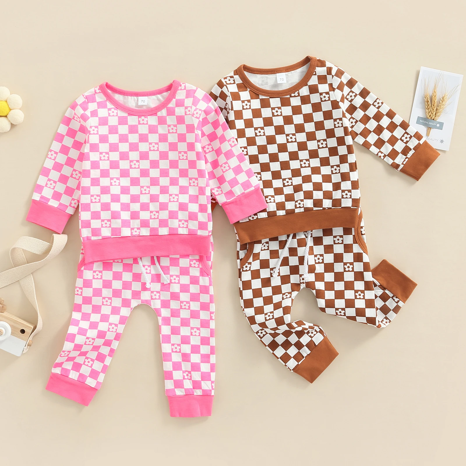 2 Pieces Baby Autumn Clothes Checkerboard Flower Print Round Neck Long Sleeve Tops+ Long Pants for Girls 3-24 Months
2 Pieces Baby Autumn Clothes Checkerboard Flower Print Round Neck Long Sleeve Tops+ Long Pants for Girls 3-24 Months
