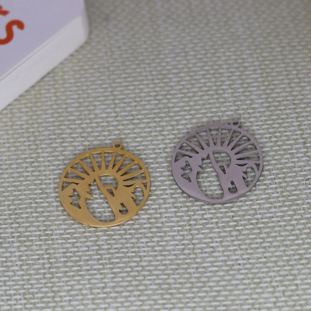 3pcs/Lot Stainless Steel Mountain Landscape Sun Travel Globetrotter Bracelet Necklace DIY Accessories Earring Jewelry Ornament
3pcs/Lot Stainless Steel Mountain Landscape Sun Travel Globetrotter Bracelet Necklace DIY Accessories Earring Jewelry Ornament